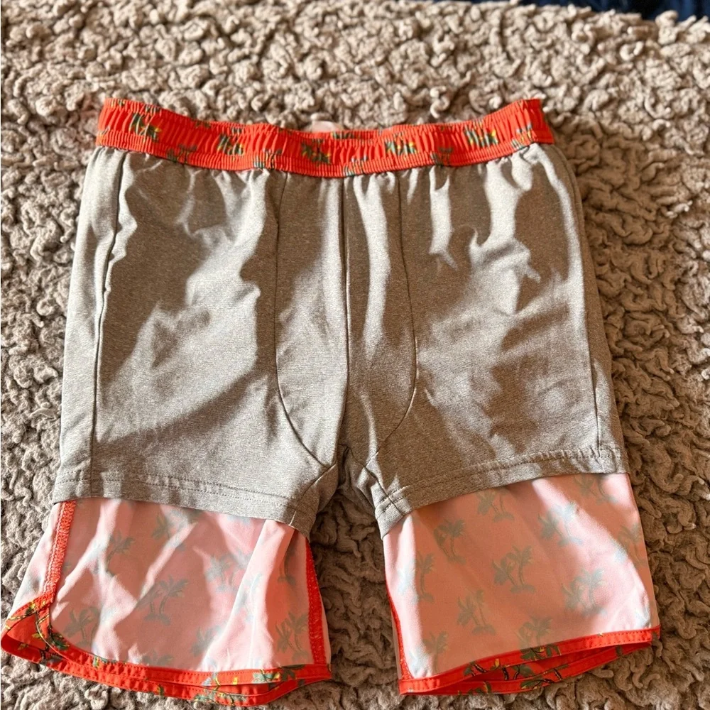 **🌊 For Sale: Fair Harbor Swim Trunks Set - Like New! 🌞**